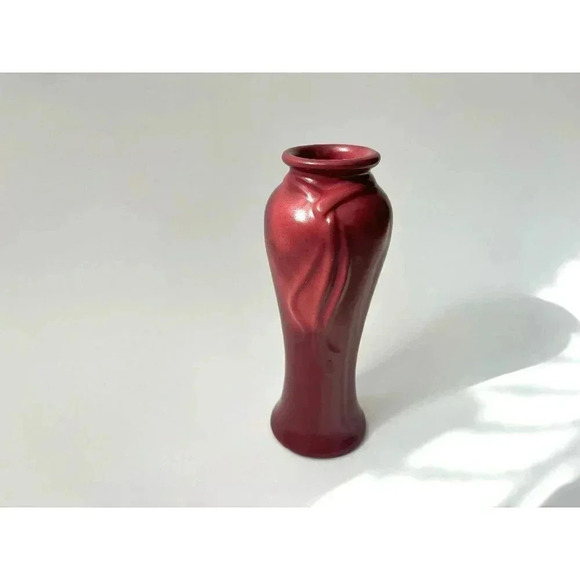 MCM Vintage Royal Haeger Burgundy Ribbon Vase - Picture 1 of 10
